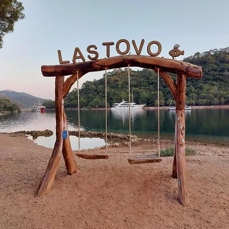 דירה Nora Lastovo *