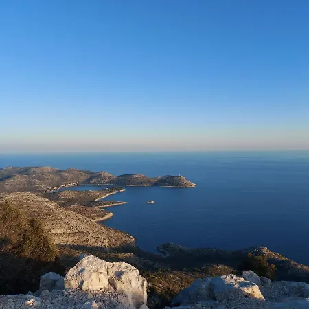 דירה Nora Lastovo